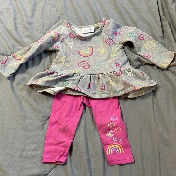 12-18m children’s place matching rainbow outfit - Picture 1 of 1